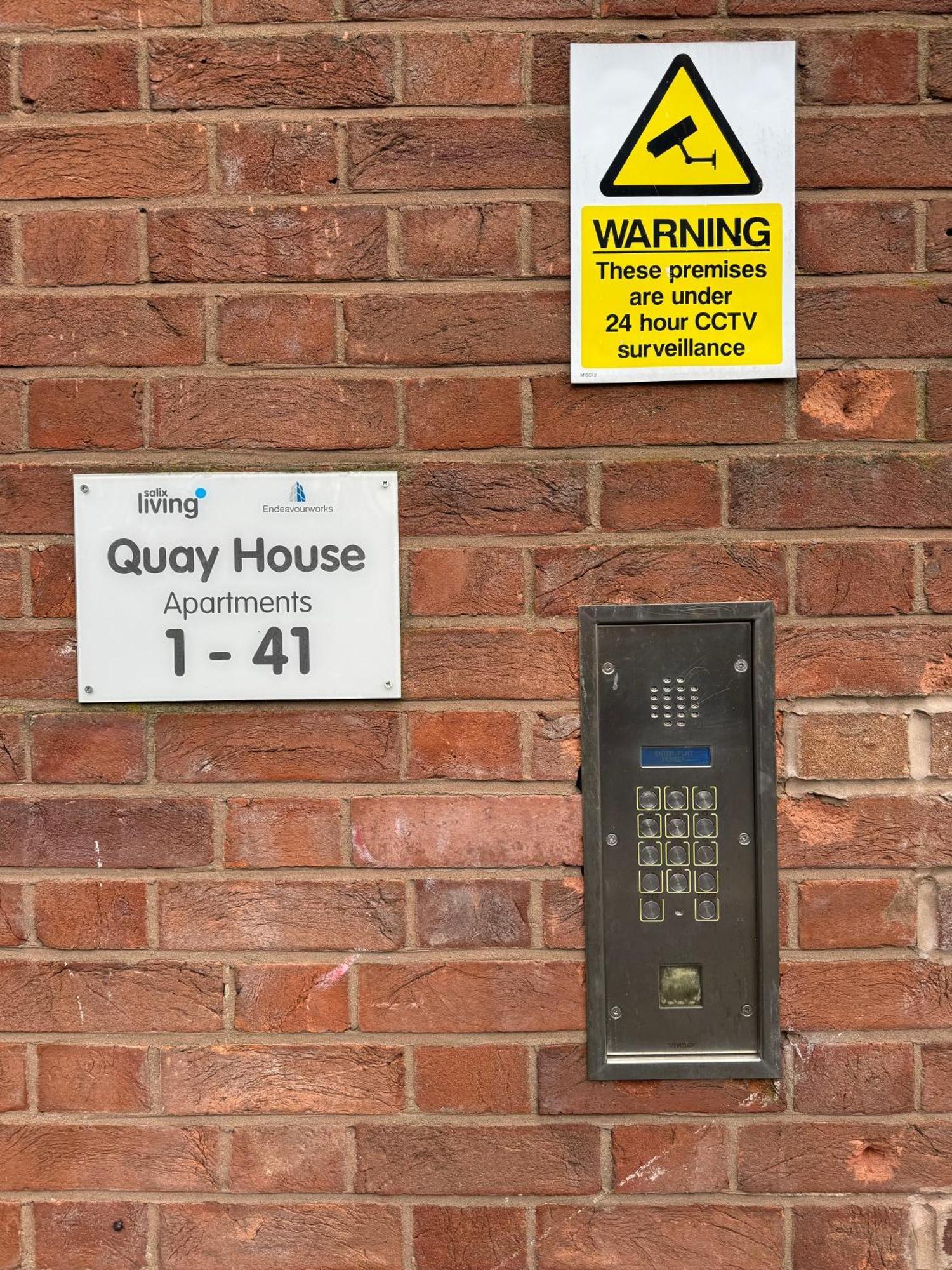Apartamento Quay House - Salford - 2bdr Sleeps 7, Spacious & Quiet - Free Parking - Close To Centre, United & The Lowry