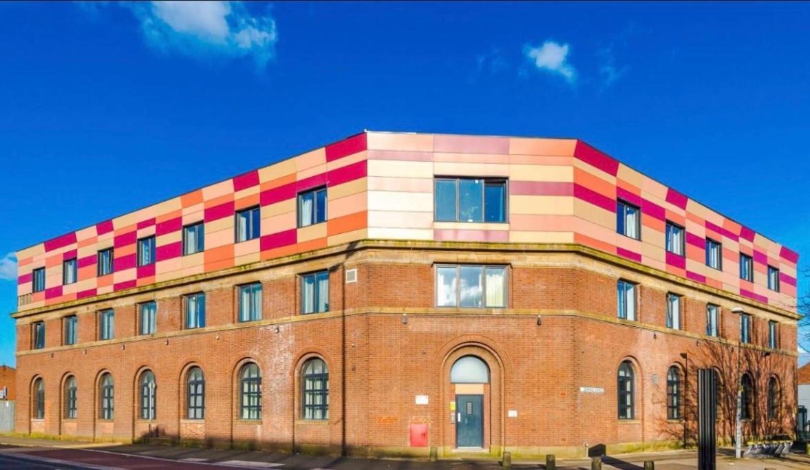 Quay House - Salford - 2bdr Sleeps 7, Spacious & Quiet - Free Parking - Close To Centre, United & The Lowry Mánchester