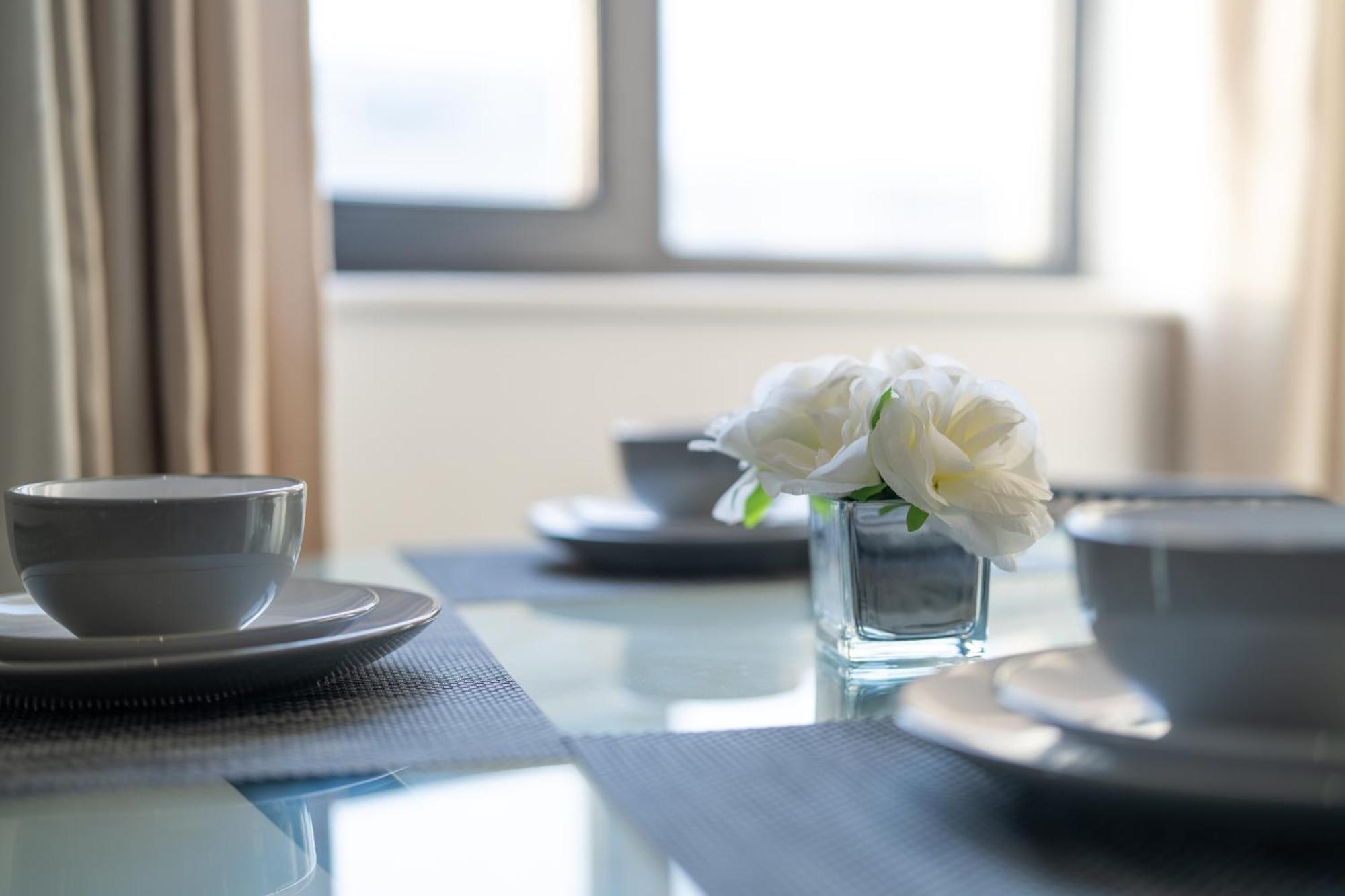 Apartamento Quay House - Salford - 2bdr Sleeps 7, Spacious & Quiet - Free Parking - Close To Centre, United & The Lowry