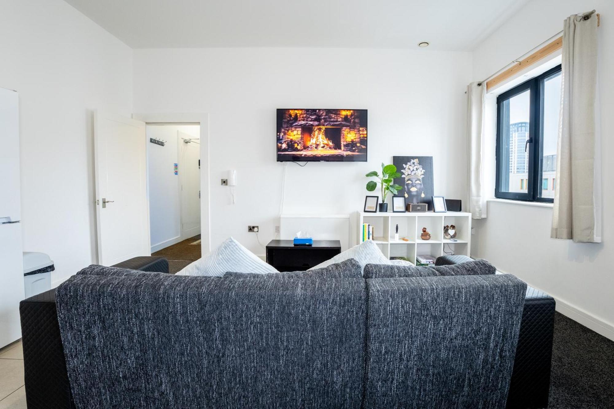 Apartamento Quay House - Salford - 2bdr Sleeps 7, Spacious & Quiet - Free Parking - Close To Centre, United & The Lowry *