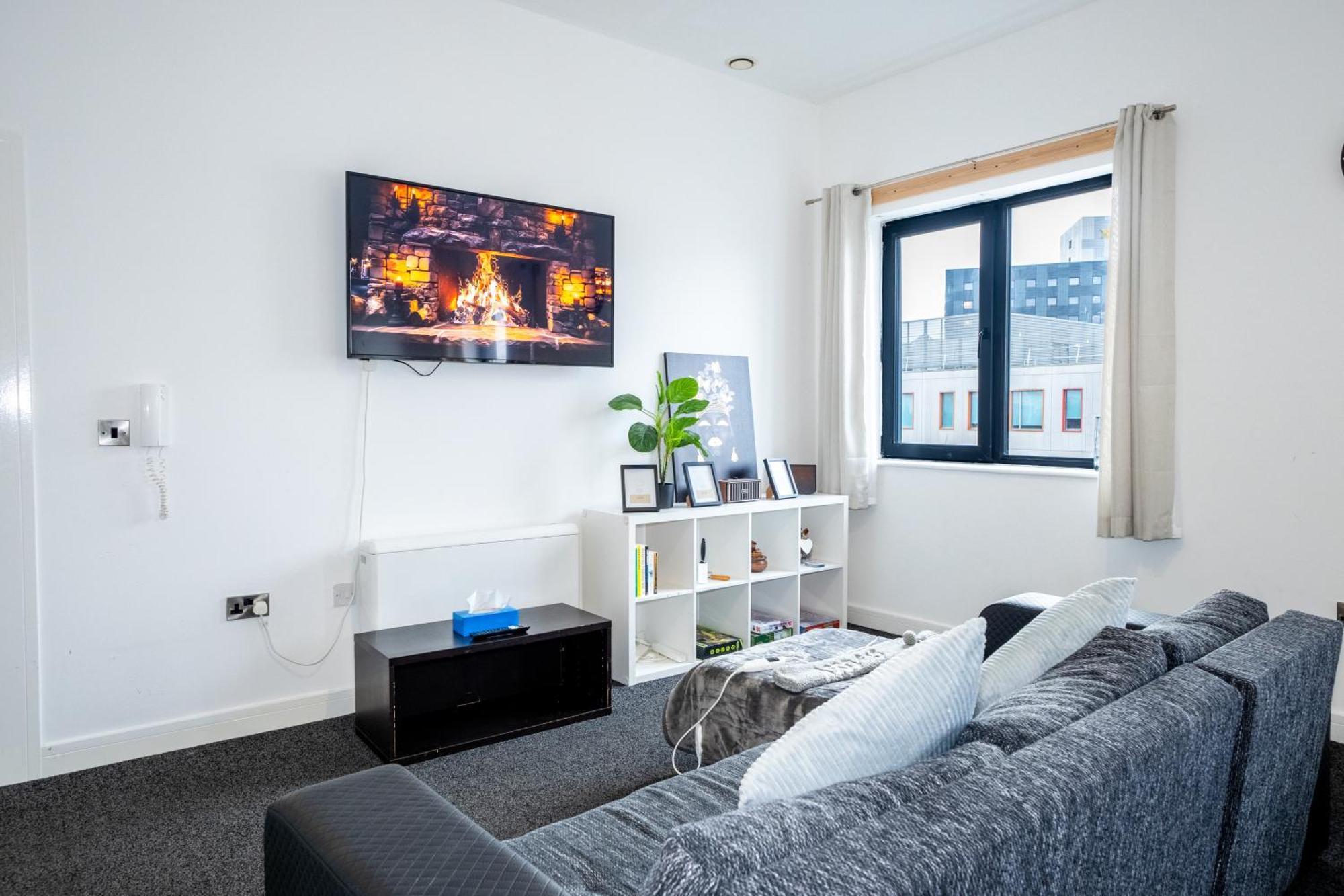 Apartamento Quay House - Salford - 2bdr Sleeps 7, Spacious & Quiet - Free Parking - Close To Centre, United & The Lowry *